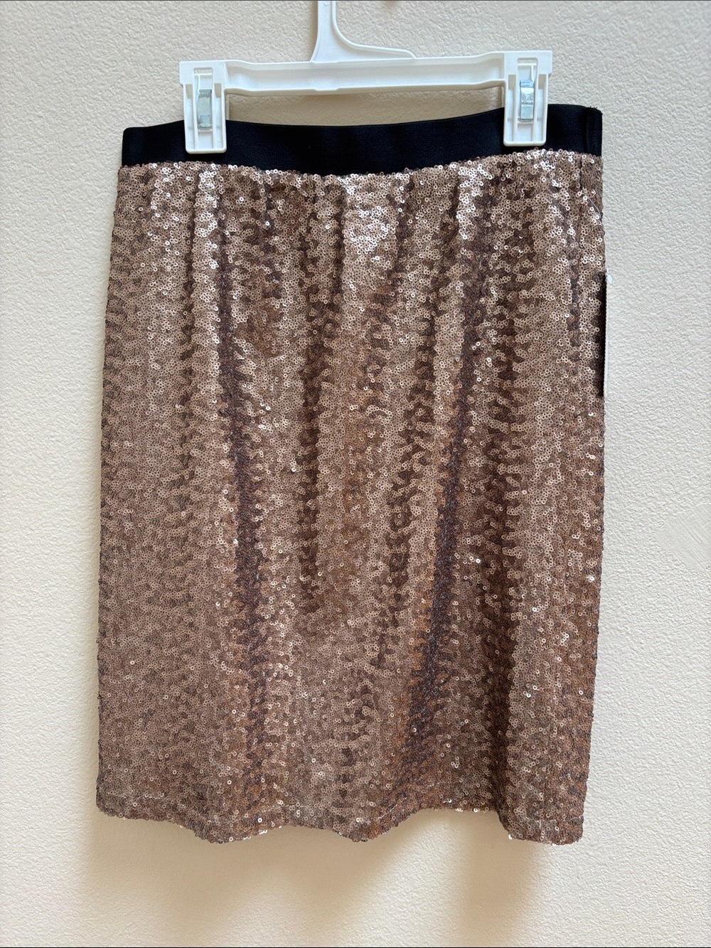 (NWT) Splendid Rose Gold Sequin Elastic Waist Skirt for Holiday Season, Size S